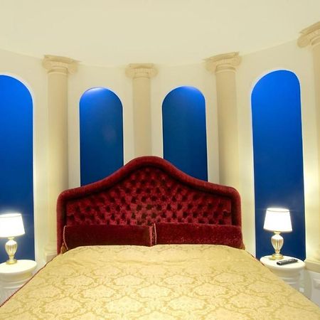 Design Suite Тирано Экстерьер фото