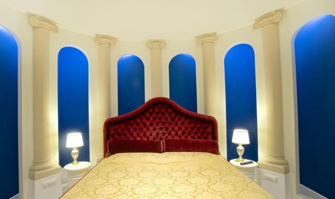 Design Suite Тирано Экстерьер фото