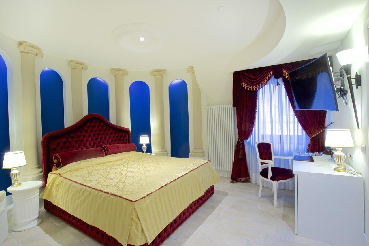 Design Suite Тирано Экстерьер фото